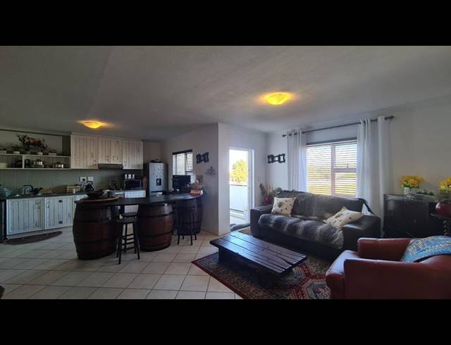 2 BEDROOM APARTMENT FOR SALE IN STRAND CENTRAL